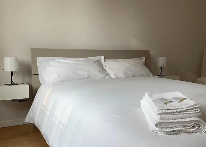 Spazio Perlasca 2 - *